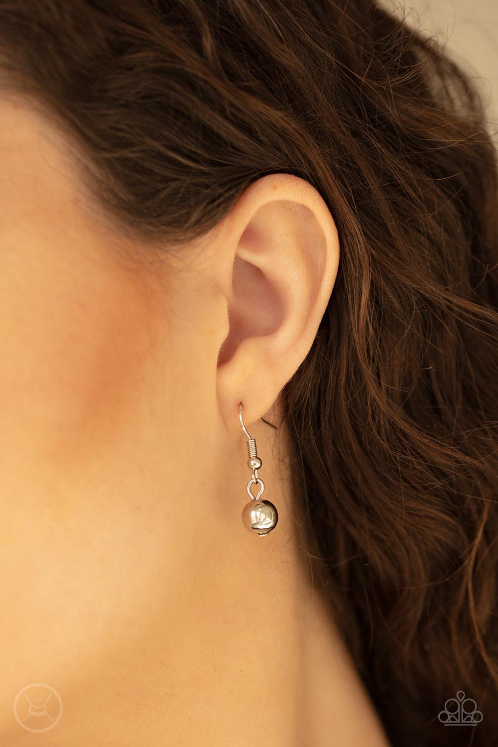 Paparazzi Accessories Serpentine Sheen -Silver A flat row of glistening silver snake chain wraps around the neck for a sleek shimmer. Features an adjustable clasp closure. Jewelry