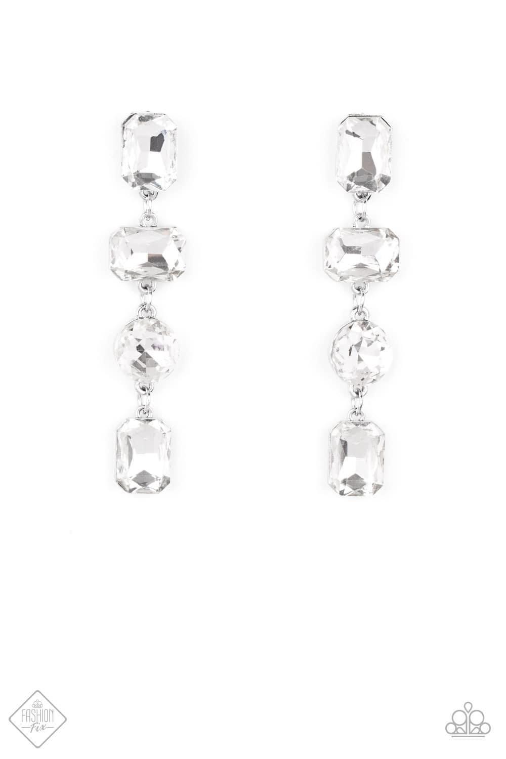 Paparazzi Accessories Sunset Sitings: FF March 2021 Trendsetters are sure to gravitate towards the accessories found in the Sunset Sightings Collection. Featuring more drastic designs, bold colors, and funky combinations found outside the box, the pieces
