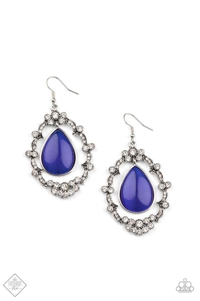 Paparazzi Accessories Glimpses of Malibu: FF November 2020 The Glimpses of Malibu collection was created with inspiration from the styles of Malibu, CA. Styles in this Trend Blend will feature fun, livable fashion with an upscale flavor. The color are usu