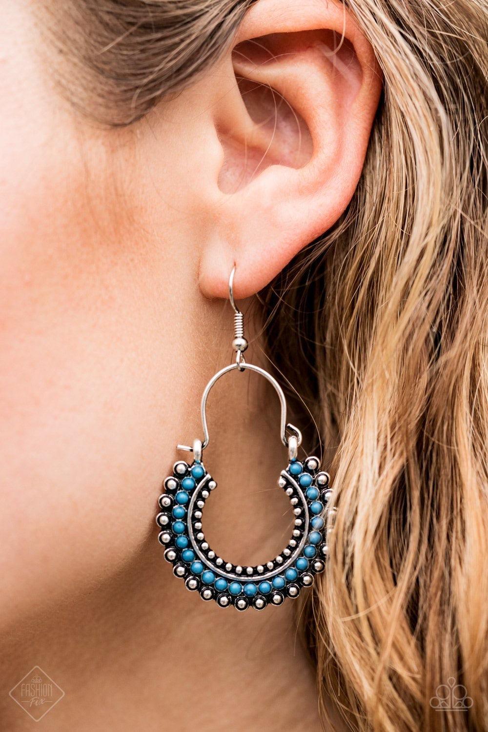 Paparazzi Accessories Sunset Sitings: FF February 2019 Trendsetters are sure to gravitate towards the accessories found in the Sunset Sightings collection. Featuring more drastic designs, bold colors, and funky combinations found outside the box, the piec
