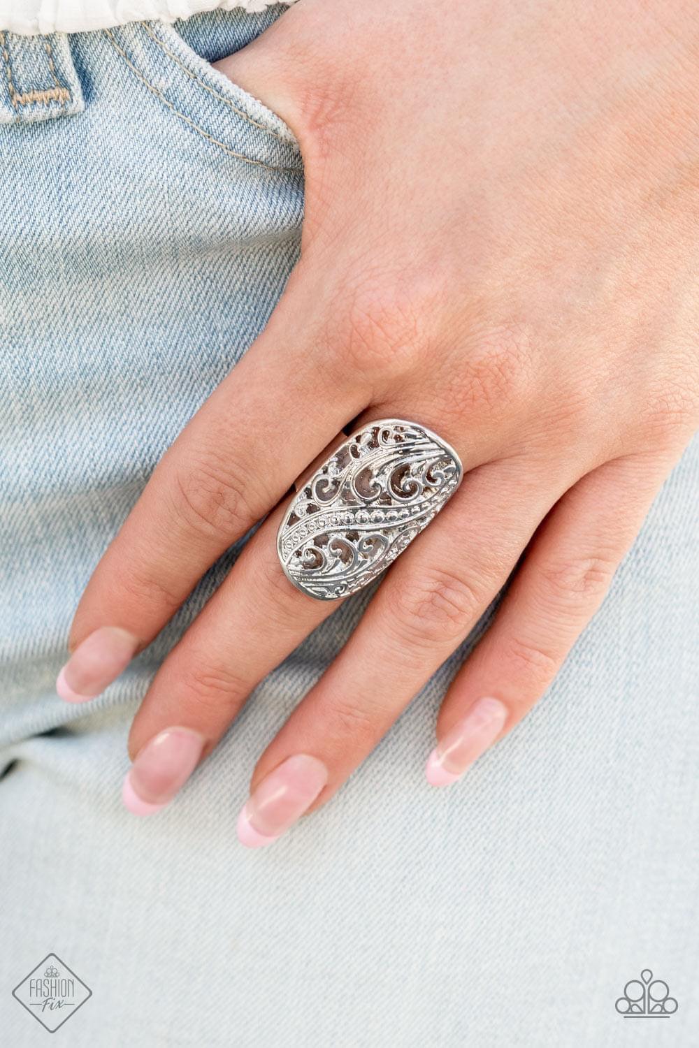 Paparazzi Accessories Glimpses of Malibu: FF August 2021 The Glimpses of Malibu collection was created with inspiration from the styles of Malibu, CA. Styles in this Trend Blend will feature fun, livable fashion with an upscale flavor. The color are usual