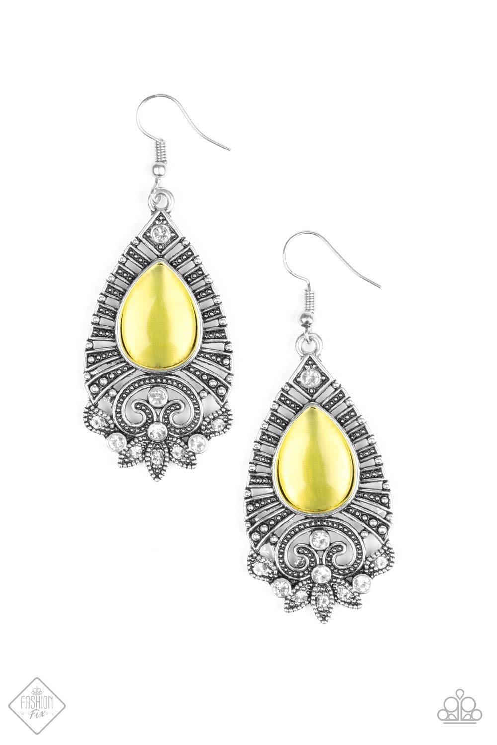 Paparazzi Accessories Glimpse of Malibu: FF April 2019 The Glimpses of Malibu collection was created with inspiration from the styles of Malibu, CA. Styles in this Trend Blend will feature fun, livable fashion with an upscale flavor. The color are usually