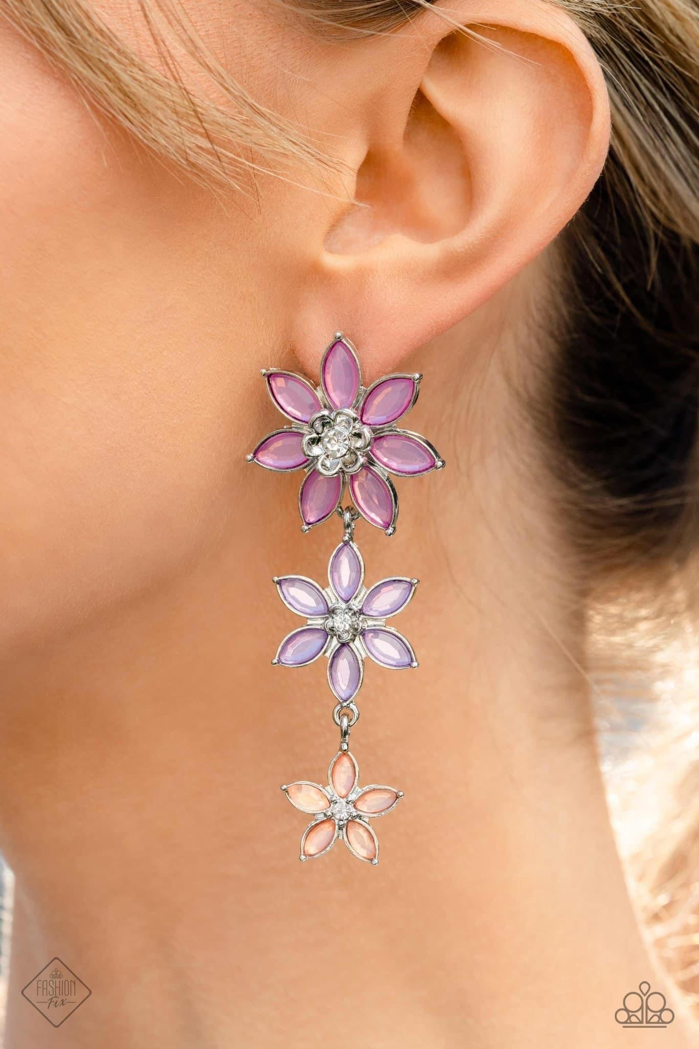 Paparazzi Accessories Glimpses of Malibu: March 2023 FF Featuring playful styles accented with fun pops of color, the Glimpses of Malibu Collection is an endearing assortment of cheerful and whimsical laid-back fashion. From the bubbly outgoing socialite