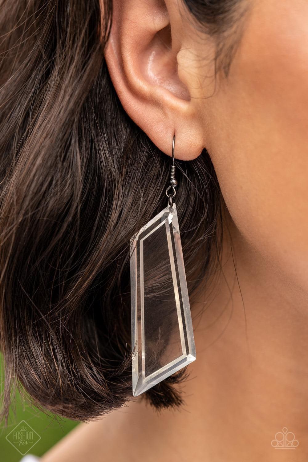 Paparazzi Accessories Sunset Sitings: FF August 2021 Trendsetters are sure to gravitate towards the accessories found in the Sunset Sightings collection. Featuring more drastic designs, bold colors, and funky combinations found outside the box, the pieces
