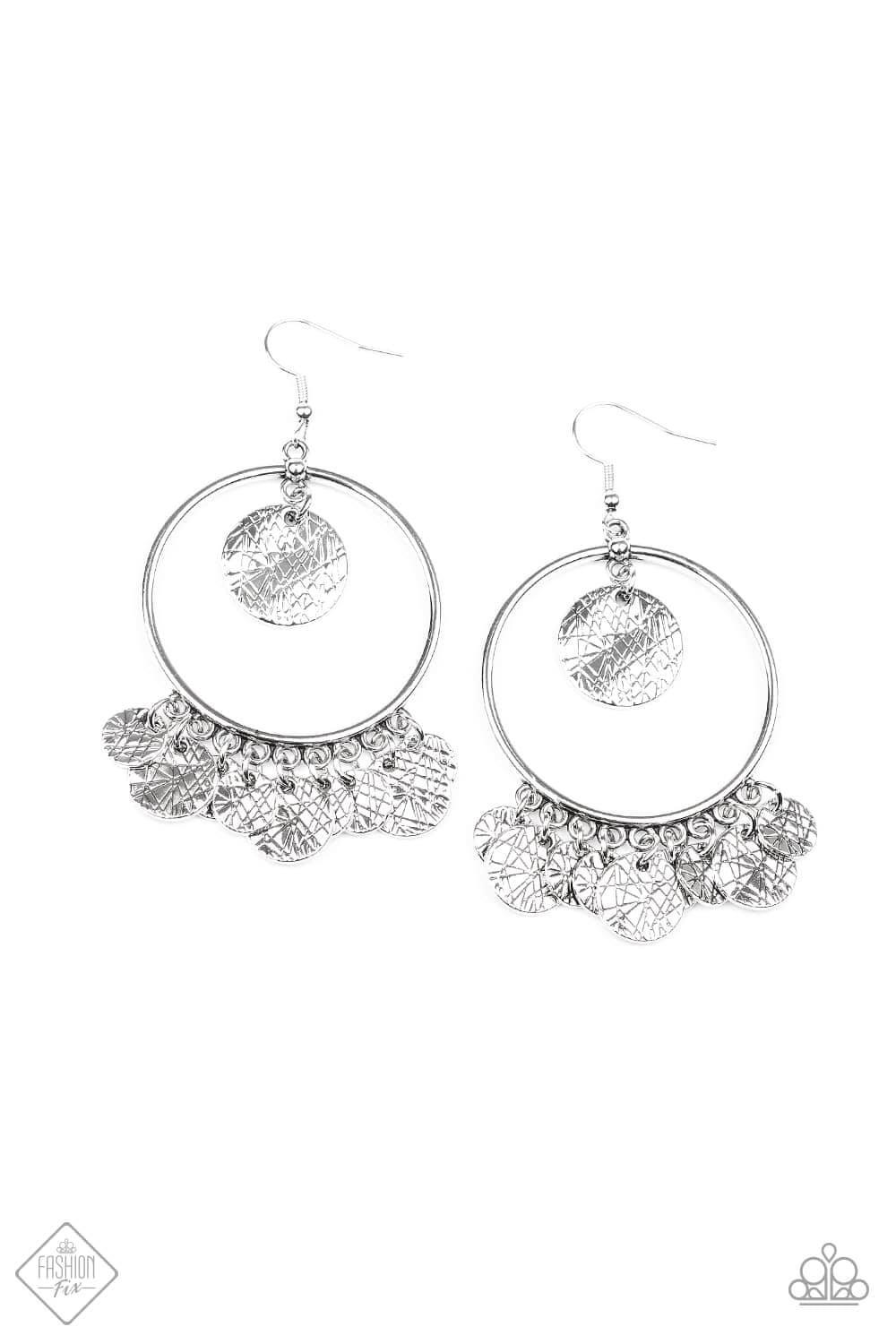 Paparazzi Accessories Sunset Sitings: FF June 2020 Trendsetters are sure to gravitate towards the accessories found in the Sunset Sightings collection. Featuring more drastic designs, bold colors, and funky combinations found outside the box, the pieces o