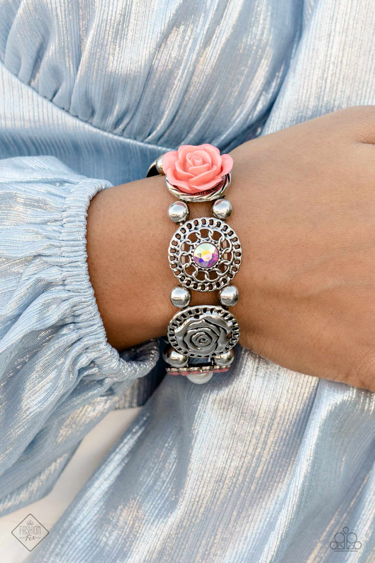Paparazzi Accessories Glimpses of Malibu: February 2023 Featuring playful styles accented with fun pops of color, the Glimpses of Malibu Collection is an endearing assortment of cheerful and whimsical laid-back fashion. From the bubbly outgoing socialite
