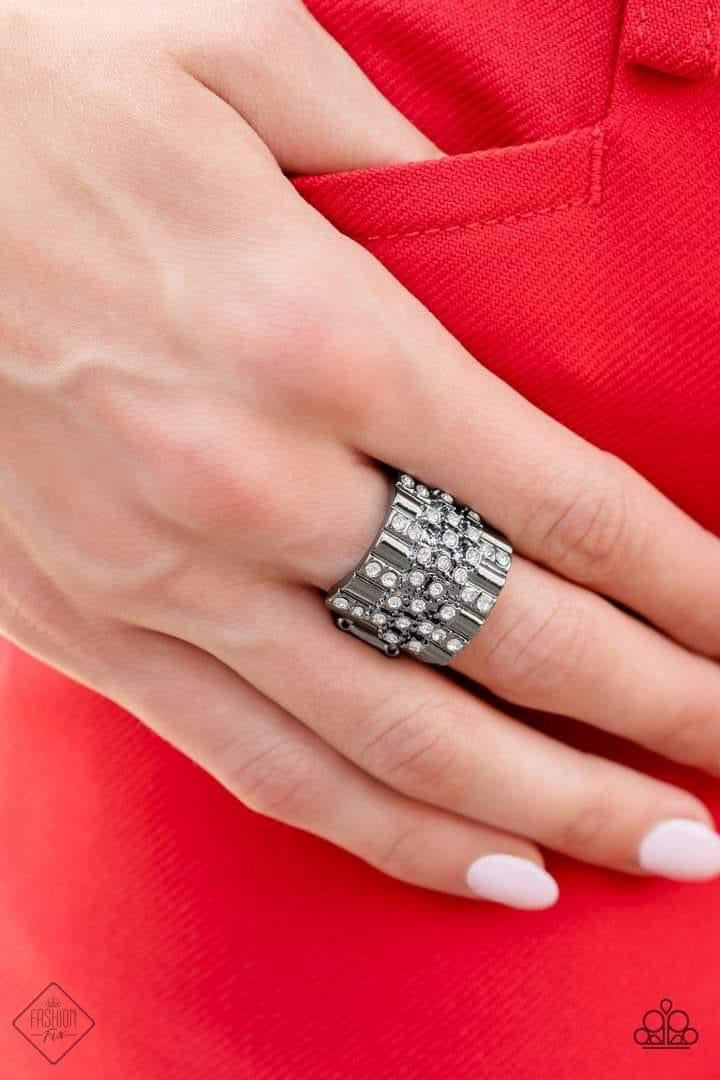 Paparazzi Accessories Magnificent Musings: FF November 2022 The Magnificent Musings Collection features bold statement pieces and edgy designs. Reveling in sassy, unapologetic fashion, Magnificent Musings mavens confidently express themselves through glam