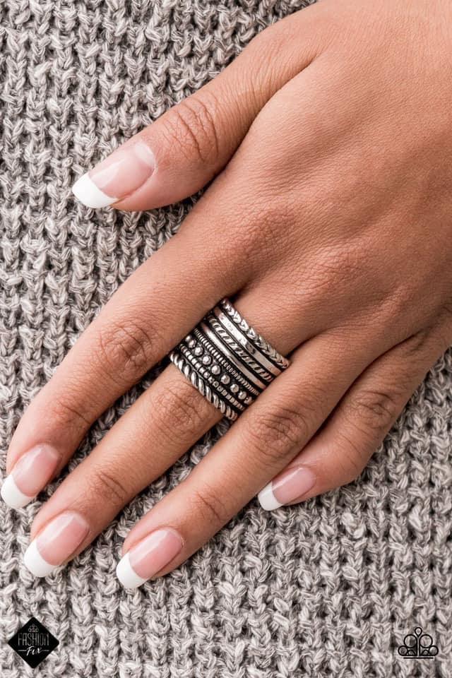 Paparazzi Accessories Simply SantaFe: FF April 2021 Earthy, desert-inspired designs are what the Simply Santa Fe Collection is all about. Natural stones, indigenous patterns, and vibrant colors of the Southwest are sprinkled throughout this trendy collect