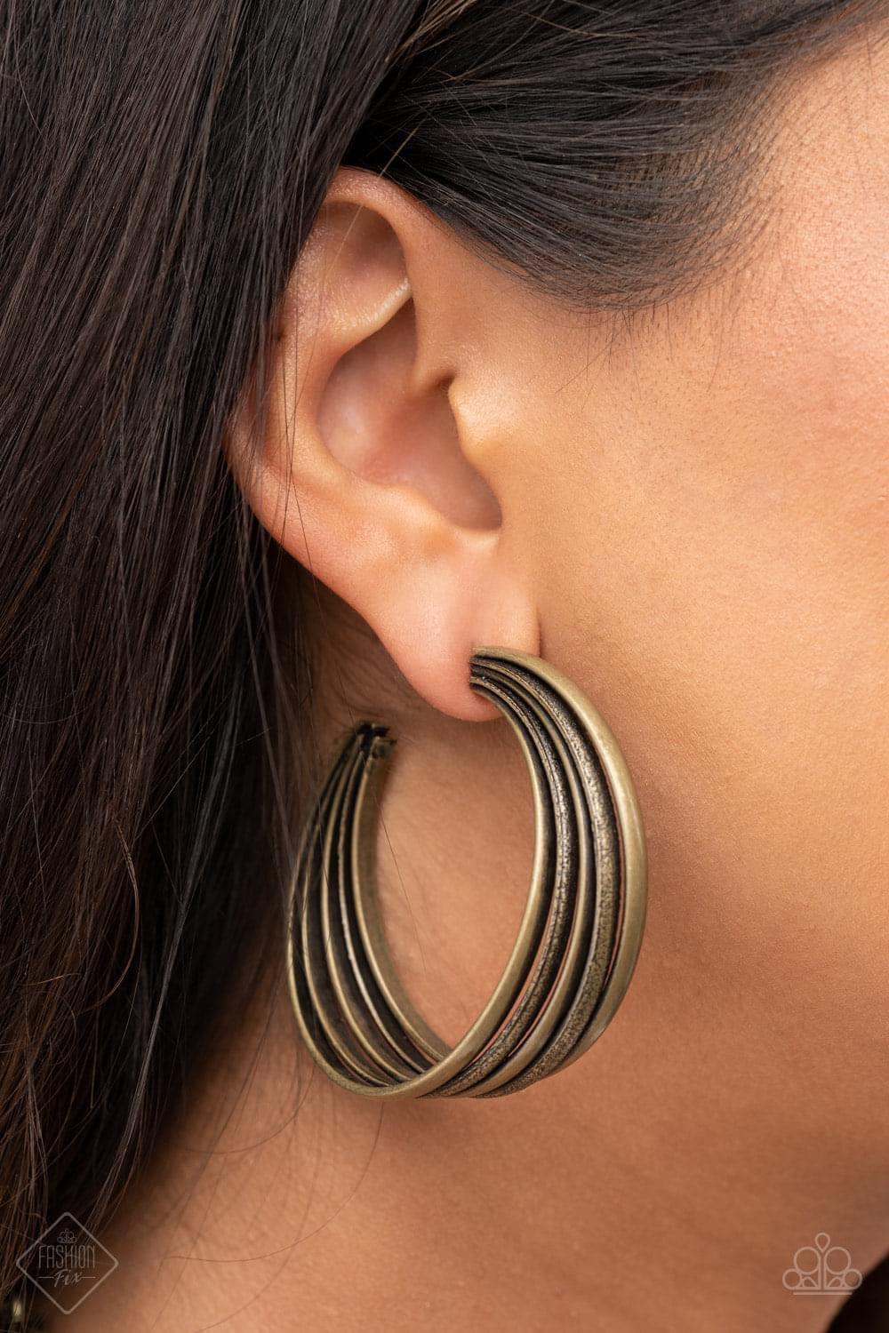 Paparazzi Accessories Magnificent Musings: FF August 2021 The styles featured in the Fiercely 5th Avenue collection are exactly what you would expect with a name like that: Sleek, classy, metallic designs that you’d find on the streets of New York. The ac