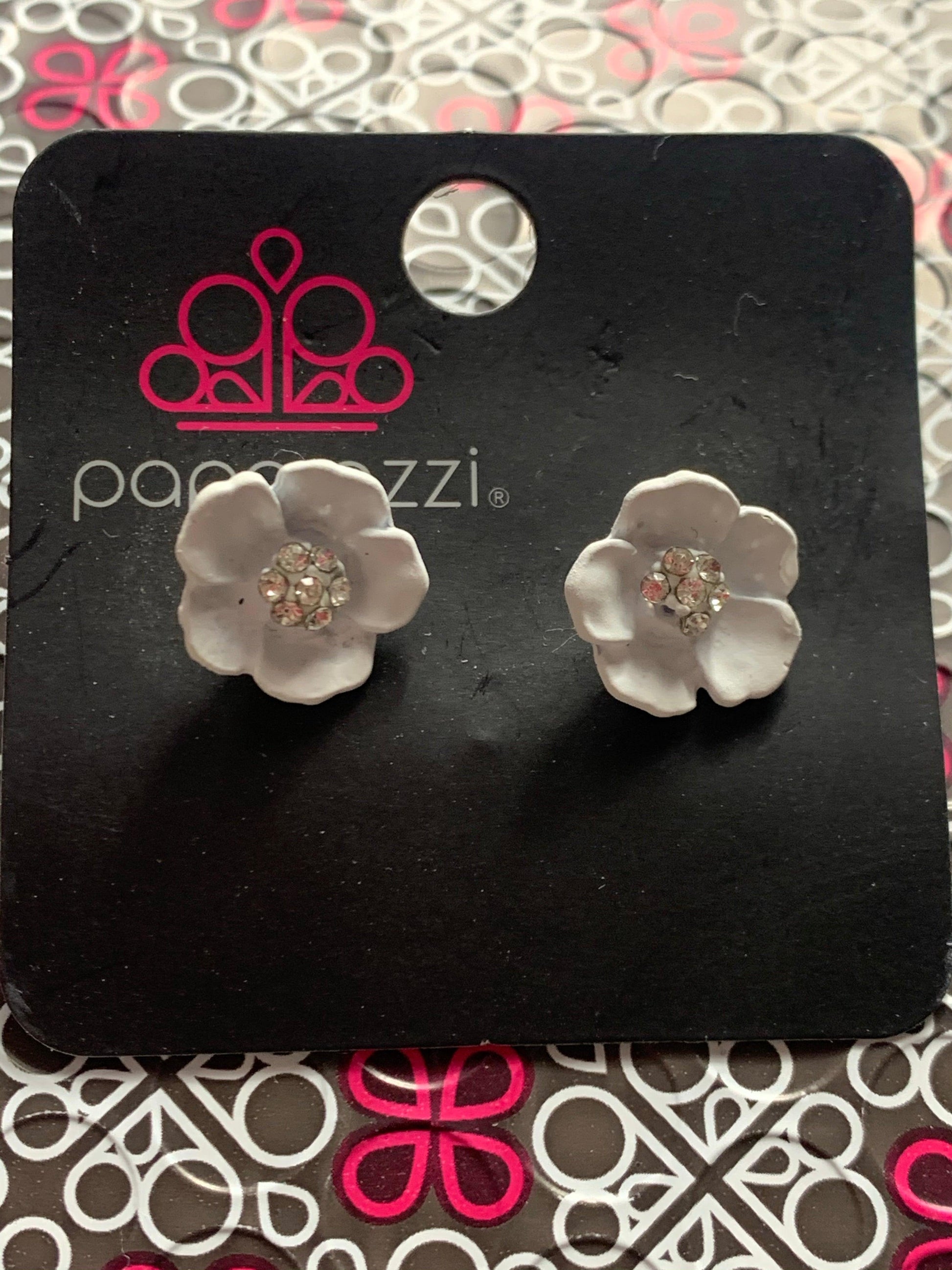 Paparazzi Accessories Starlet Shimmer Earrings: #14 - White Jewelry
