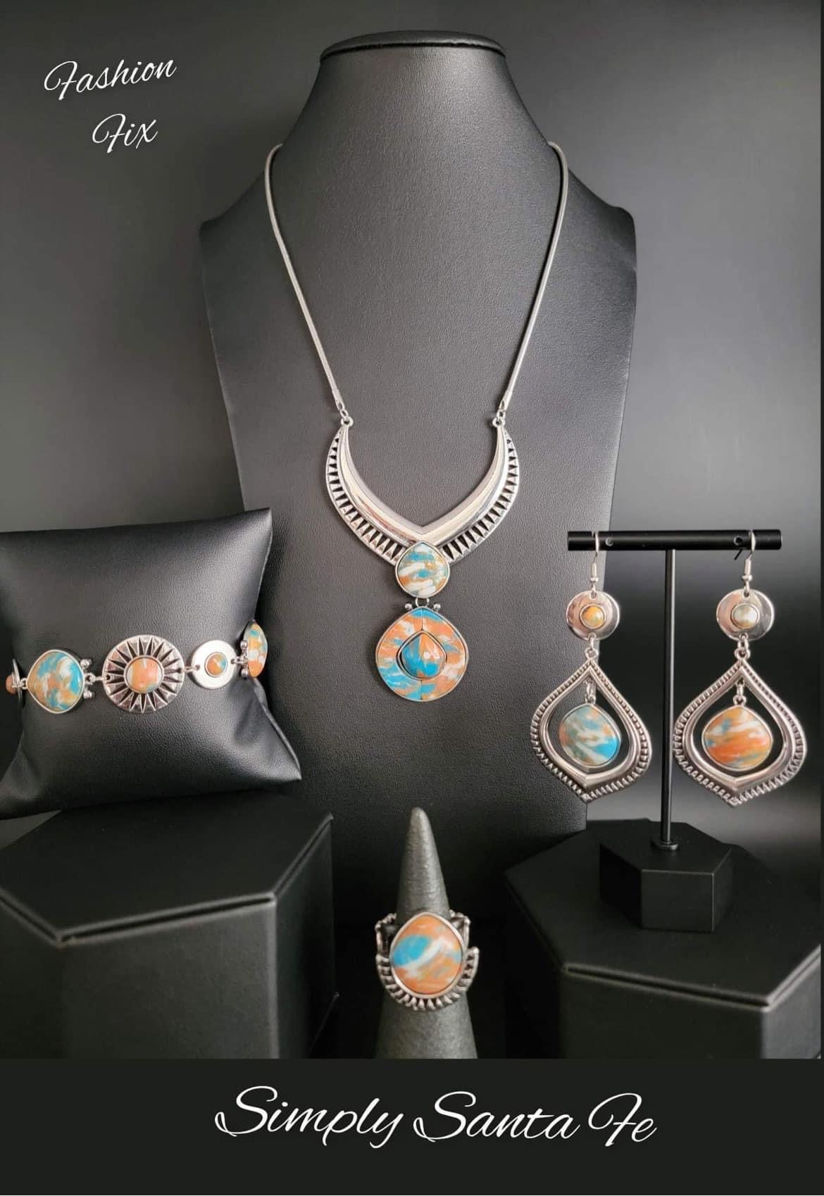 Paparazzi Accessories Simply Santa Fe: FF April 2023 Authentic designs and handcrafted pieces are staples of the Simply Santa Fe Collection. Featuring patterns and elements inspired by nature, these earthy designs tend to have a little more detail. Those