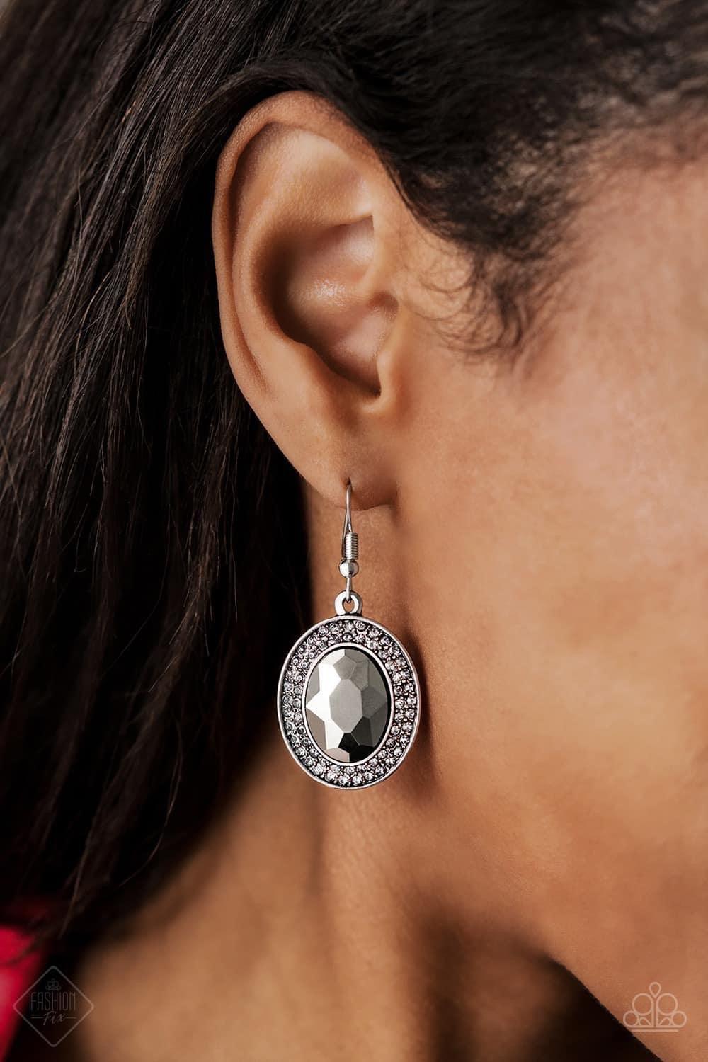 Paparazzi Accessories Magnificent Musings: FF September 2019 The Magnificent Mile in Chicago is where we pulled our inspiration for the Magnificent Musings collection. With a range of shopping venues, the Magnificent Mile is a hub for classic trends with