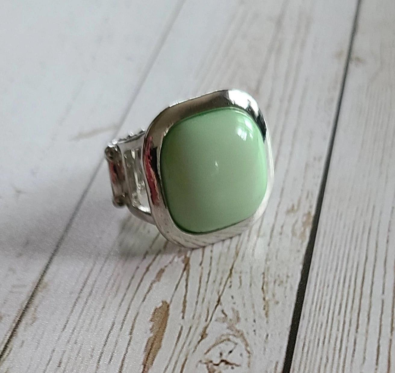 Paparazzi Accessories POP-ularity Contest - Green FF Exclusive Jewelry