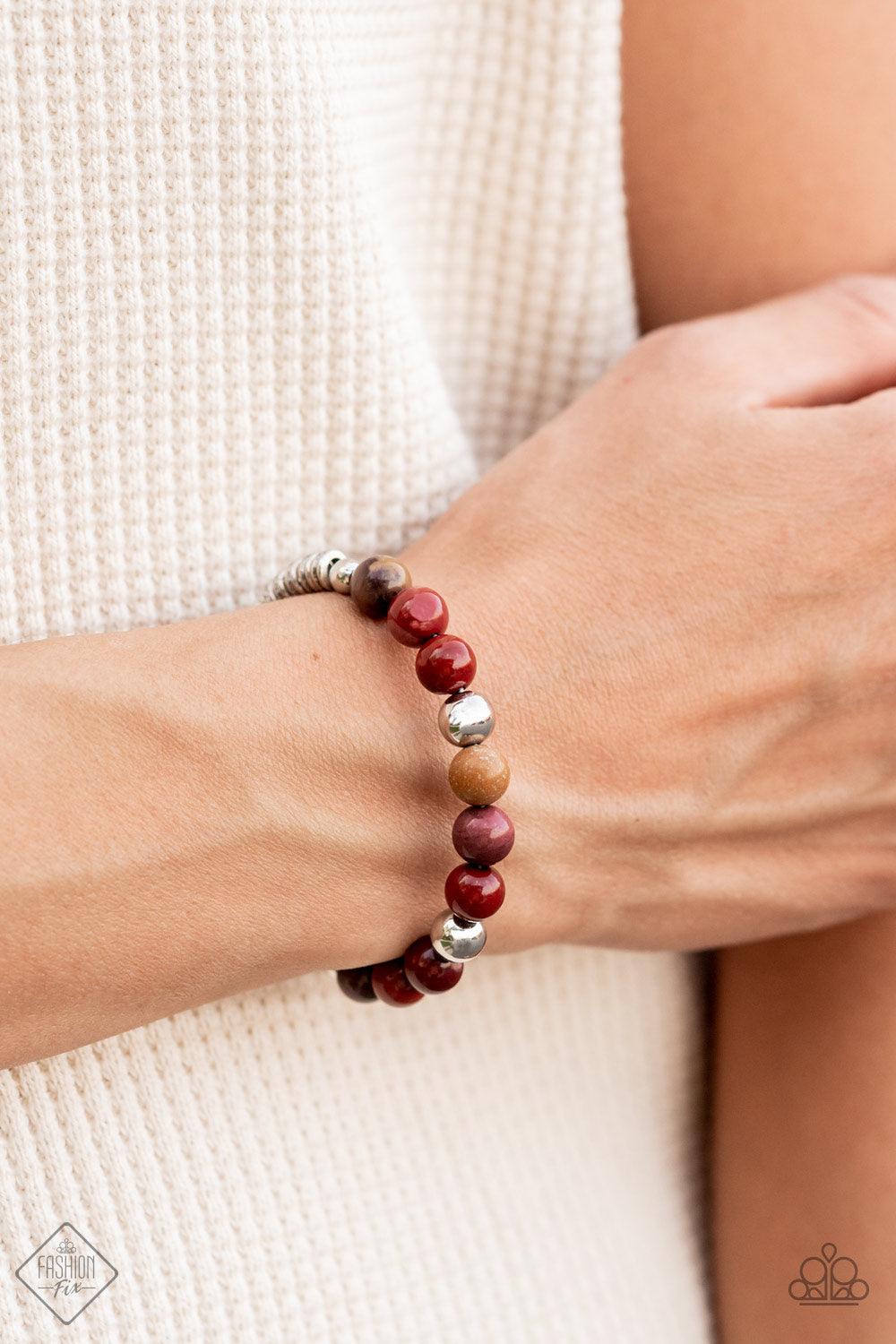 Paparazzi Accessories Sunset Sitings: November 2021 FF Trendsetters are sure to gravitate towards the accessories found in the Sunset Sightings collection. Featuring more drastic designs, bold colors, and funky combinations found outside the box, the piec