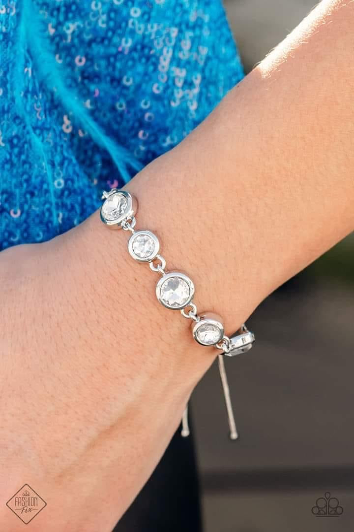 Paparazzi Accessories Fiercely 5th Avenue: FF November 2022 Timeless and classic yet sophisticated and versatile, the Fiercely 5th Avenue Collection features elegant designs and traditional metal finishes. Never one to shy away from a bit of sparkle, the