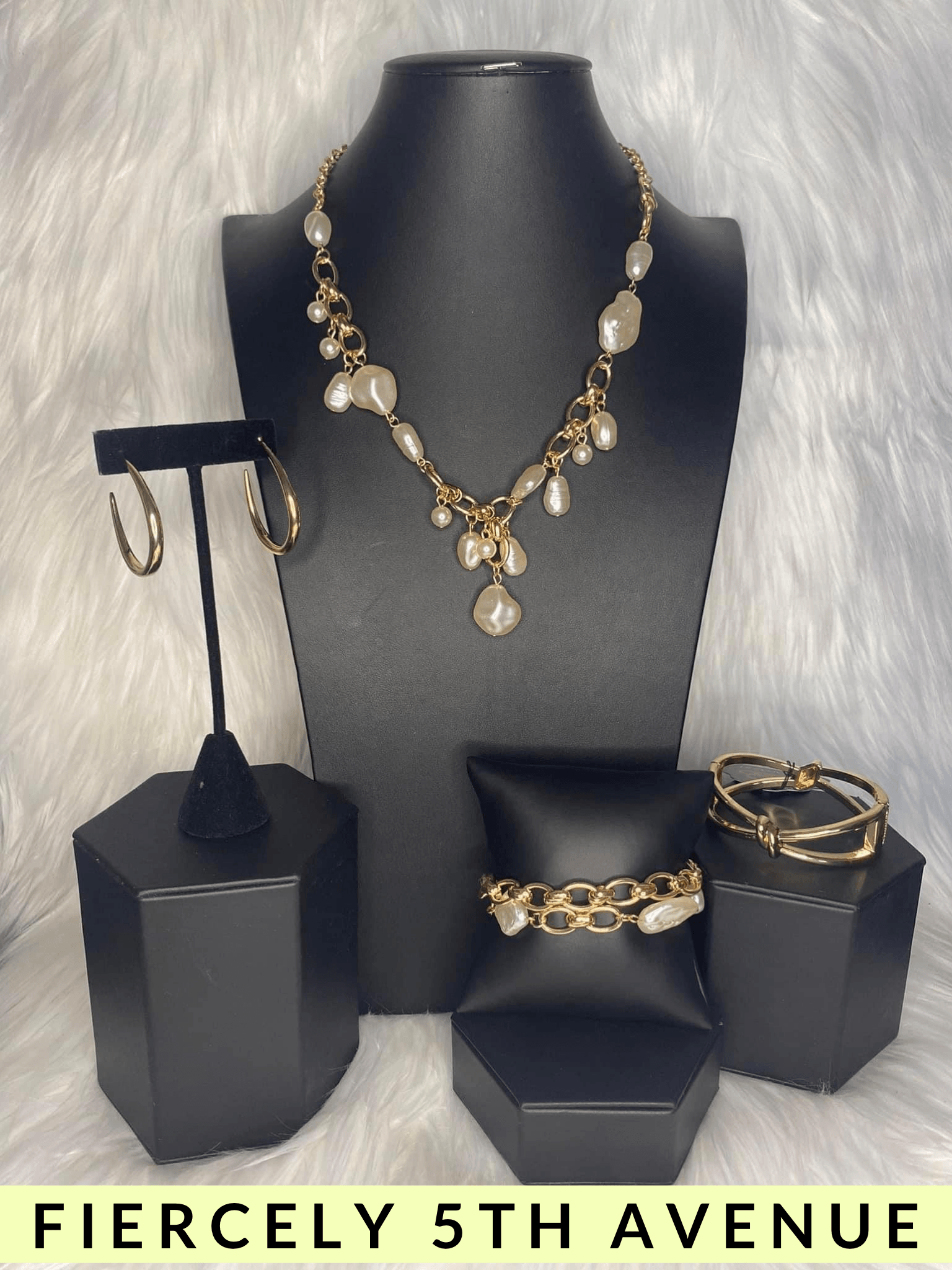 Paparazzi Accessories Fiercely 5th Avenue: FF June 2022 The styles featured in the Fiercely 5th Avenue collection are exactly what you would expect with a name like that: Sleek, classy, metallic designs that you’d find on the streets of New York. The acce