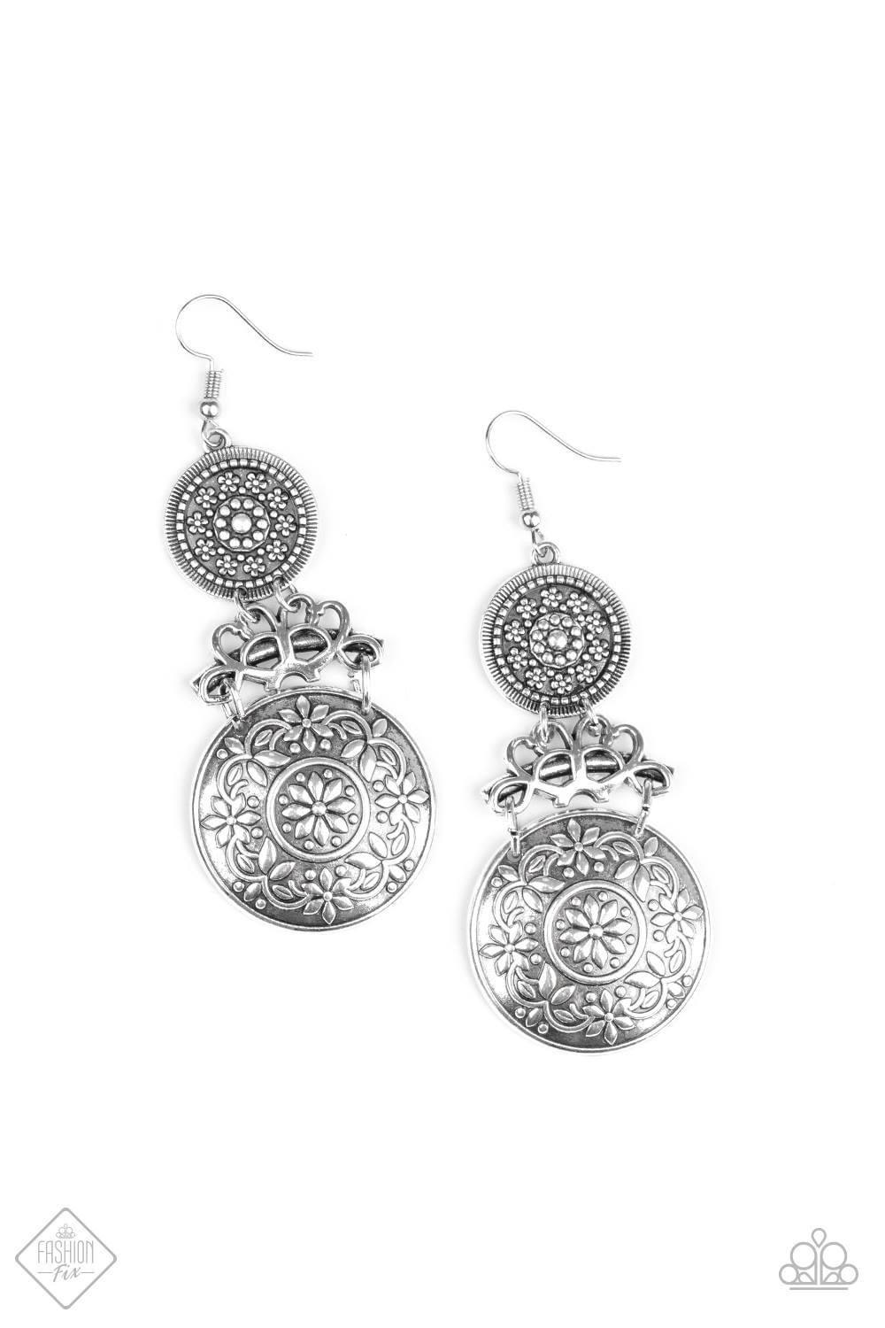 Paparazzi Accessories Glimpse of Malibu: FF August 2020 The Glimpses of Malibu collection was created with inspiration from the styles of Malibu, CA. Styles in this Trend Blend will feature fun, livable fashion with an upscale flavor. The color are usuall