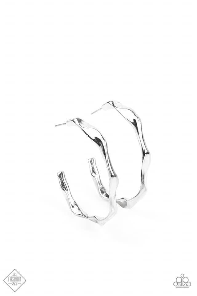 Paparazzi Accessories Sunset Sitings: June 2021 Fashion Fix Trendsetters are sure to gravitate towards the accessories found in the Sunset Sightings collection. Featuring more drastic designs, bold colors, and funky combinations found outside the box, the