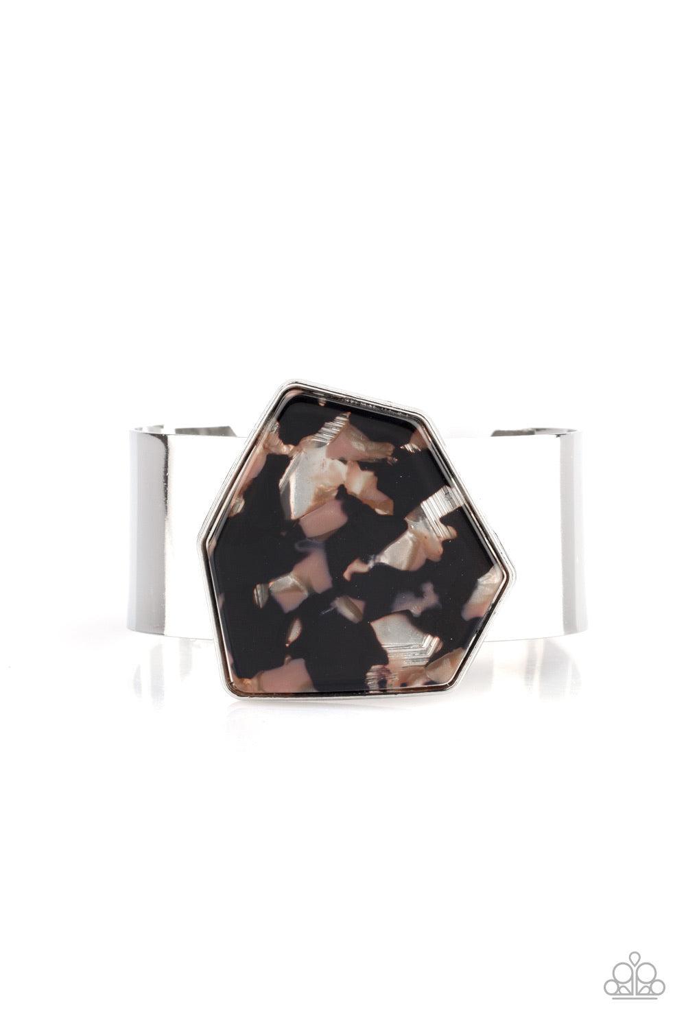Paparazzi Accessories GEO-Ing The Distance - Black Featuring a faux marble finish, an abstract piece of black acrylic sits atop a thick silver cuff for a bold seasonal look. Jewelry