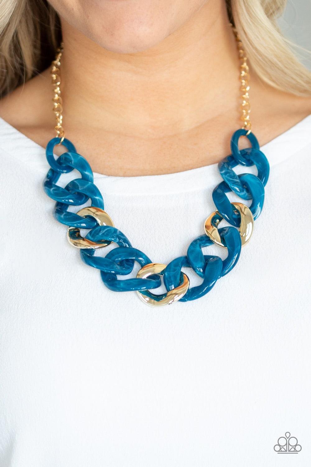 Paparazzi Accessories I Have A HAUTE Date - Blue Featuring a faux marble finish, smoky blue acrylic links connect with shiny metallic links below the collar for a colorful statement-making look. Features an adjustable clasp closure. Jewelry