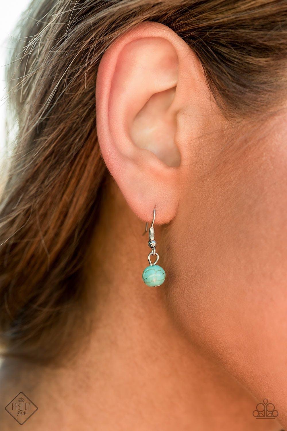 Paparazzi Accessories Simply Santa Fe: FF December 2019 Earthy, desert-inspired designs are what the Simply Santa Fe collection is all about. Natural stones, indigenous patterns, and vibrant colors of the Southwest are sprinkled throughout this trendy col