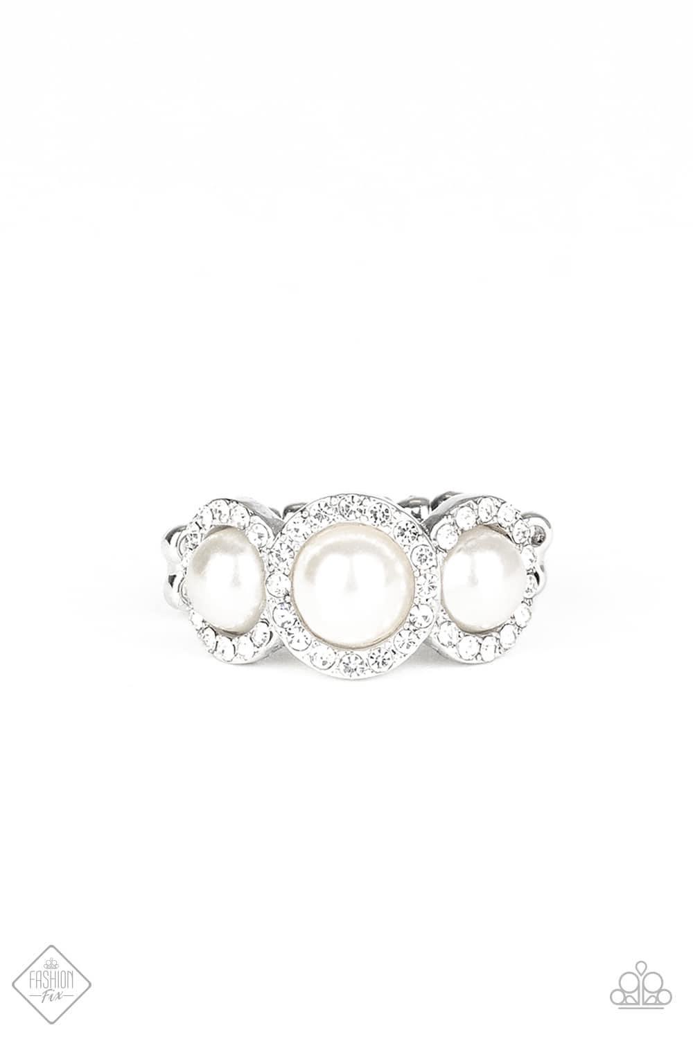 Paparazzi Accessories Fiercely 5th Avenue: FF June 2020 The styles featured in the Fiercely 5th Avenue collection are exactly what you would expect with a name like that: Sleek, classy, metallic designs that you’d find on the streets of New York. The acce