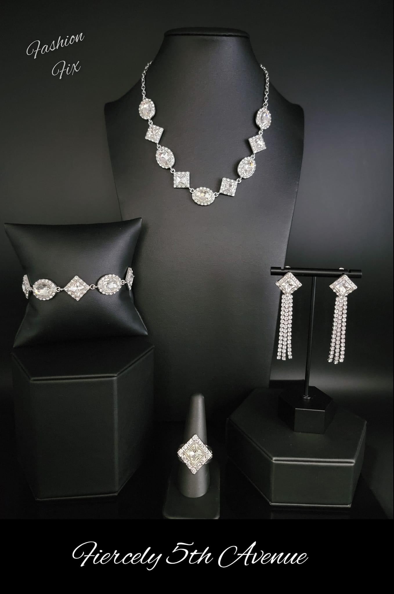 Paparazzi Accessories Fiercely 5th Avenue: FF September 2022 Timeless and classic yet sophisticated and versatile, the Fiercely 5th Avenue Collection features elegant designs and traditional metal finishes. Never one to shy away from a bit of sparkle, the
