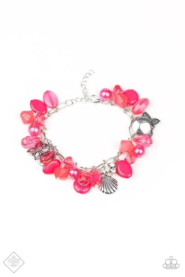 Paparazzi Accessories Glimpses of Malibu: FF February 2020 The Glimpses of Malibu collection was created with inspiration from the styles of Malibu, CA. Styles in this Trend Blend will feature fun, livable fashion with an upscale flavor. The color are usu