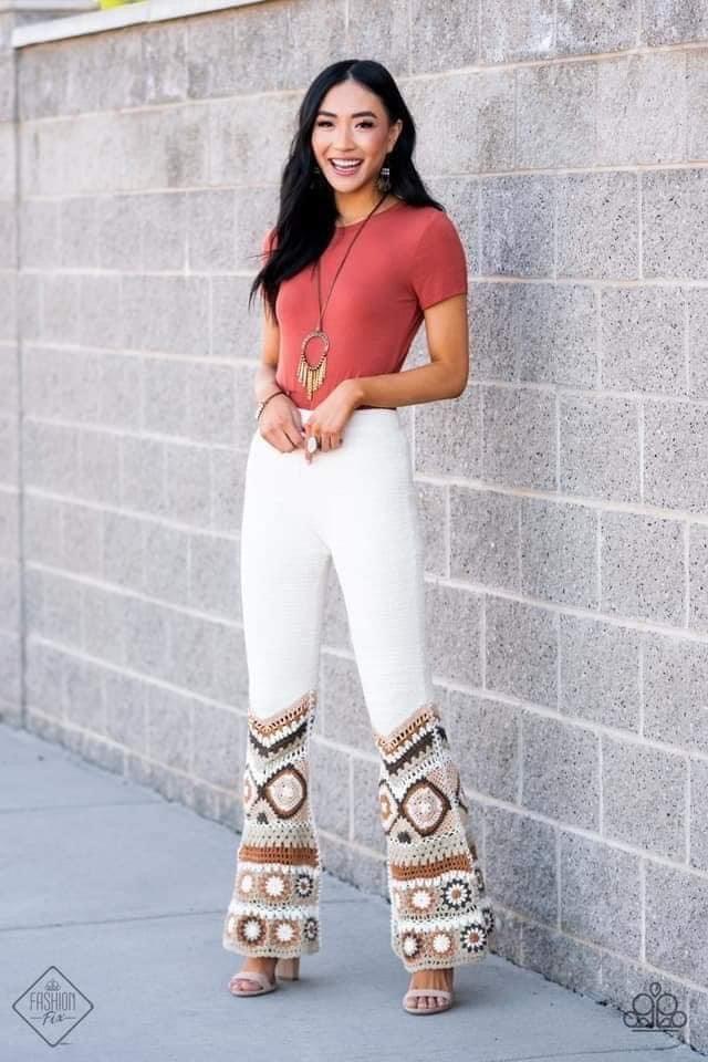 Paparazzi Accessories Sunset Sitings; FF May 2021 Trendsetters are sure to gravitate towards the accessories found in the Sunset Sightings collection. Featuring more drastic designs, bold colors, and funky combinations found outside the box, the pieces of