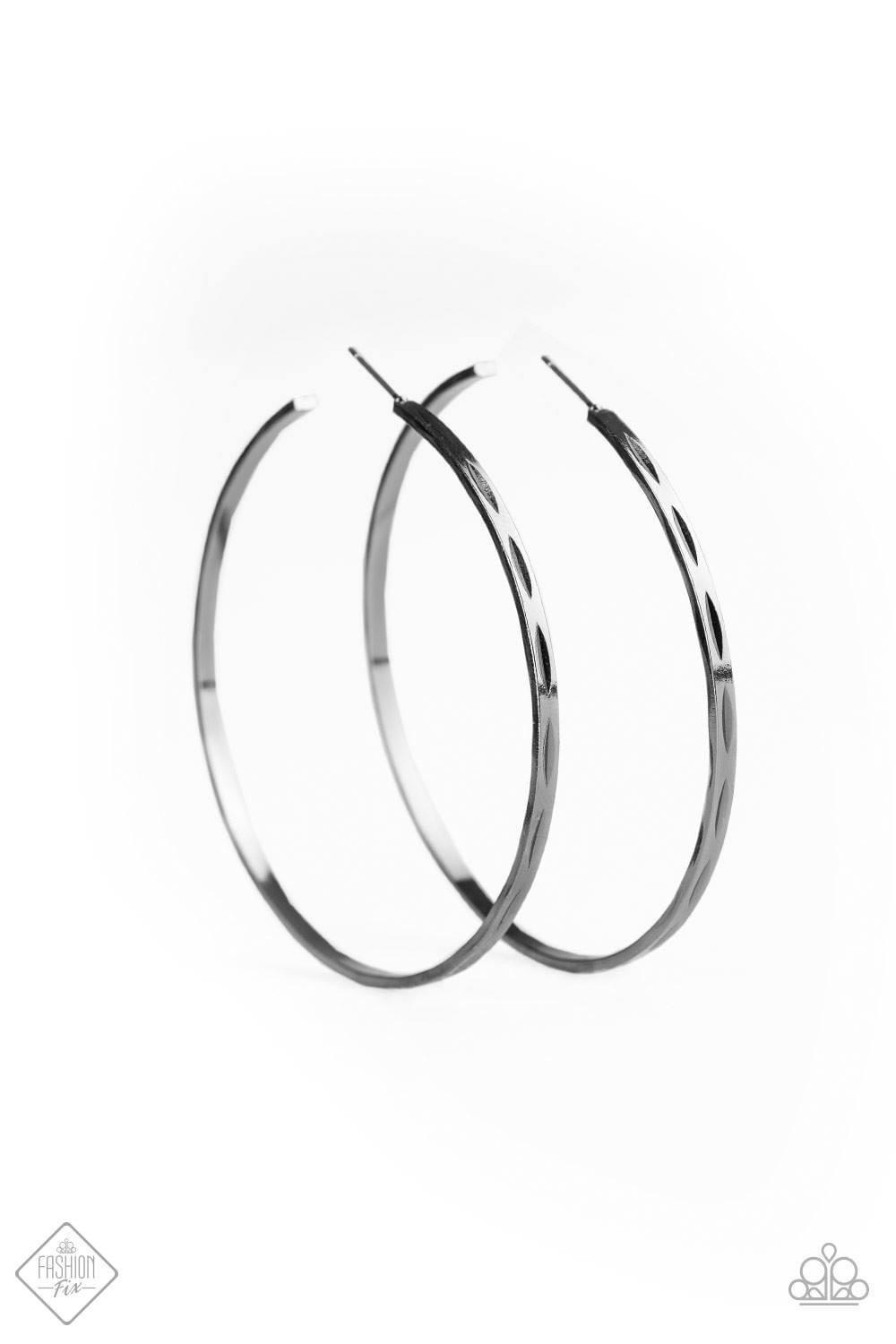 Paparazzi Accessories Magnificent Musings: FF July 2020 The Magnificent Mile in Chicago is where we pulled our inspiration for the Magnificent Musings collection. With a range of shopping venues, the Magnificent Mile is a hub for classic trends with urban