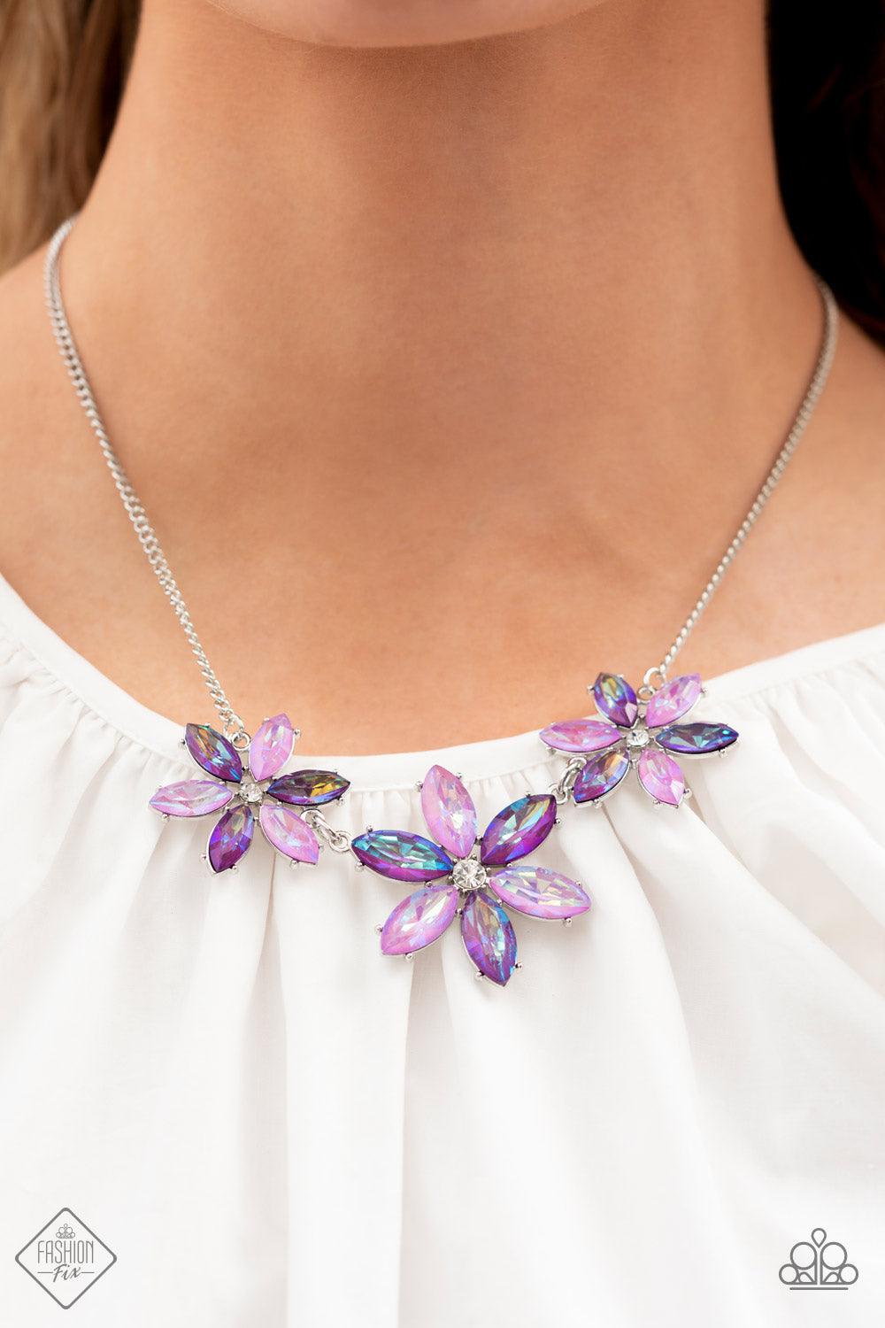 Paparazzi Accessories Glimpses of Malibu: FF June 2022 The Glimpses of Malibu collection was created with inspiration from the styles of Malibu, CA. Styles in this Trend Blend will feature fun, livable fashion with an upscale flavor. The color are usually