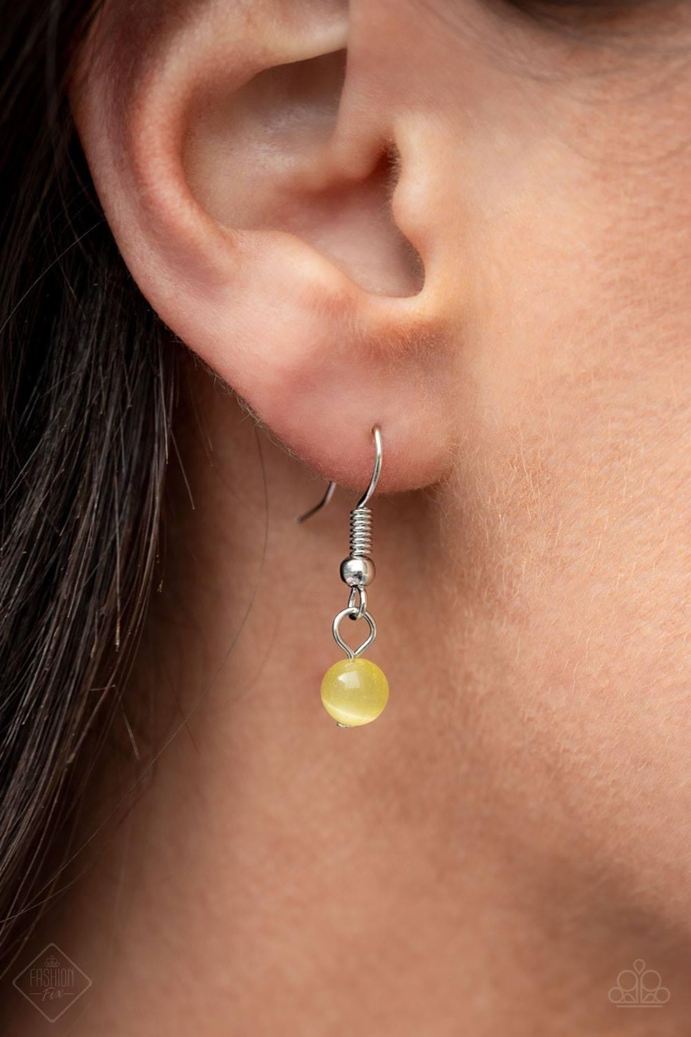 Paparazzi Accessories Glimpse of Malibu: FF April 2019 The Glimpses of Malibu collection was created with inspiration from the styles of Malibu, CA. Styles in this Trend Blend will feature fun, livable fashion with an upscale flavor. The color are usually