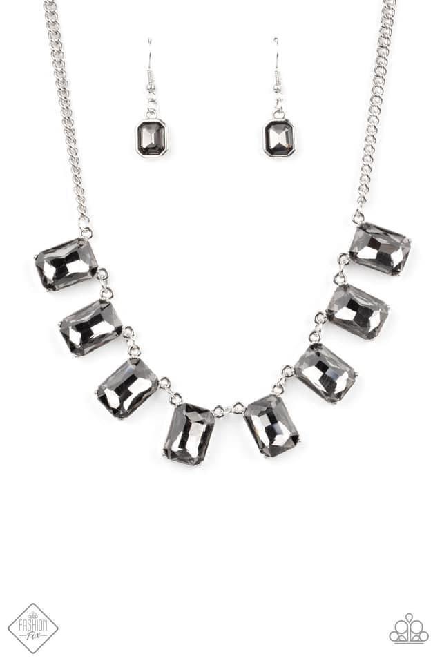 Paparazzi Accessories Magnificent Musings : January 2021 FF The Magnificent Mile in Chicago is where we pulled our inspiration for the Magnificent Musings collection. With a range of shopping venues, the Magnificent Mile is a hub for classic trends with u