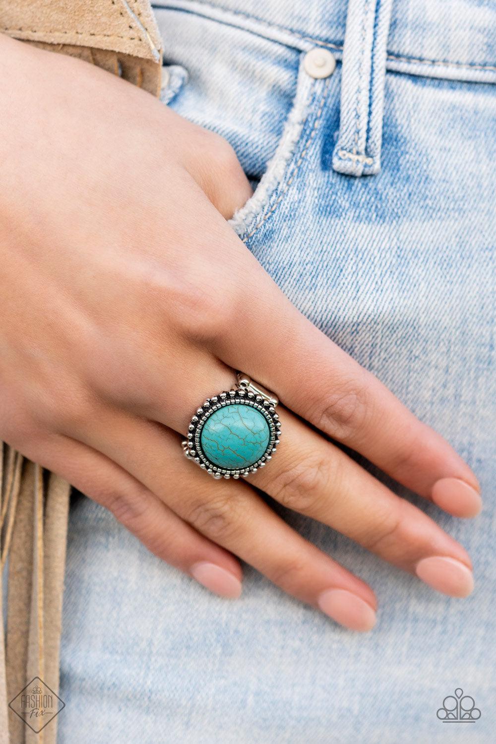 Paparazzi Accessories Simply Santa Fe: FF June 2022 Earthy, desert-inspired designs are what the Simply Santa Fe collection is all about. Natural stones, indigenous patterns, and vibrant colors of the Southwest are sprinkled throughout this trendy collect