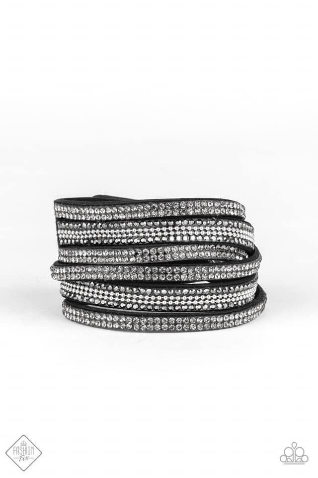 Paparazzi Accessories Magnificent Musings: FF September 2019 The Magnificent Mile in Chicago is where we pulled our inspiration for the Magnificent Musings collection. With a range of shopping venues, the Magnificent Mile is a hub for classic trends with
