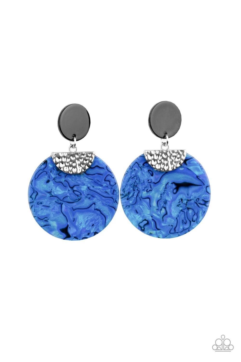 Paparazzi Accessories Really Retro-politan - Blue A hammered silver fitting pinches an iridescent acrylic circle swirling with dizzying blue accents. The colorful frame links to the bottom of a dainty black acrylic circle, coalescing into a retro lure. Ea