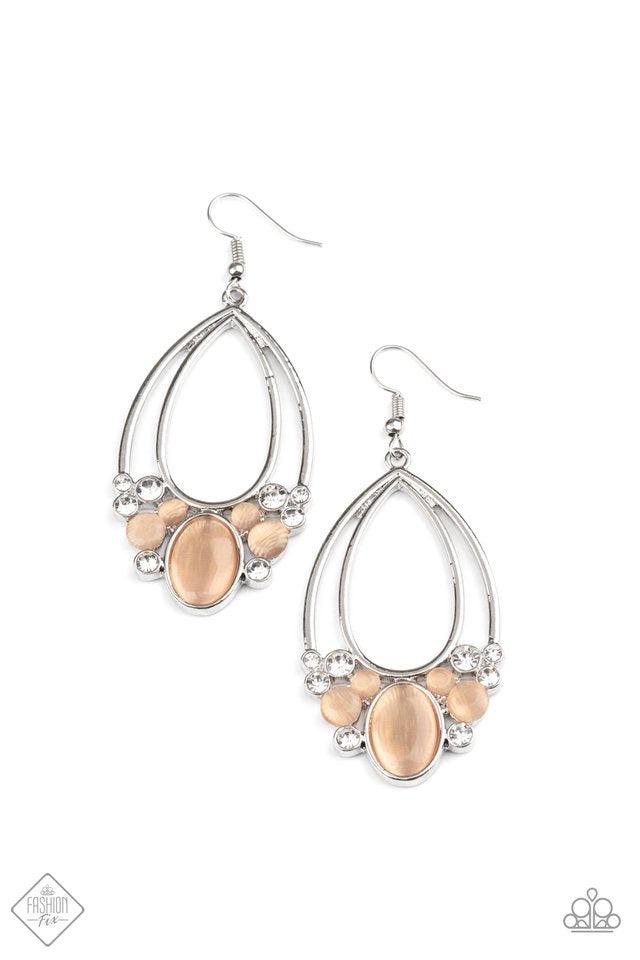Paparazzi Accessories Glimpses of Malibu: February 2021 FF The Glimpses of Malibu collection was created with inspiration from the styles of Malibu, CA. Styles in this Trend Blend will feature fun, livable fashion with an upscale flavor. The color are usu