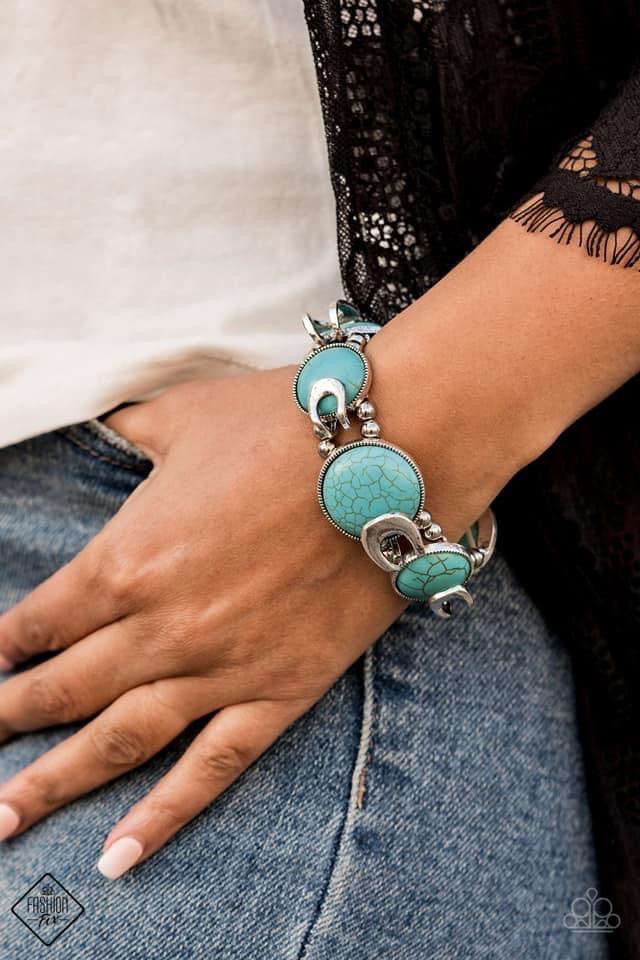 Paparazzi Accessories Simply Santa Fe: FF February 2020 Simply Santa Fe: Earthy, desert-inspired designs are what the Simply Santa Fe collection is all about. Natural stones, indigenous patterns, and vibrant colors of the Southwest are sprinkled throughou