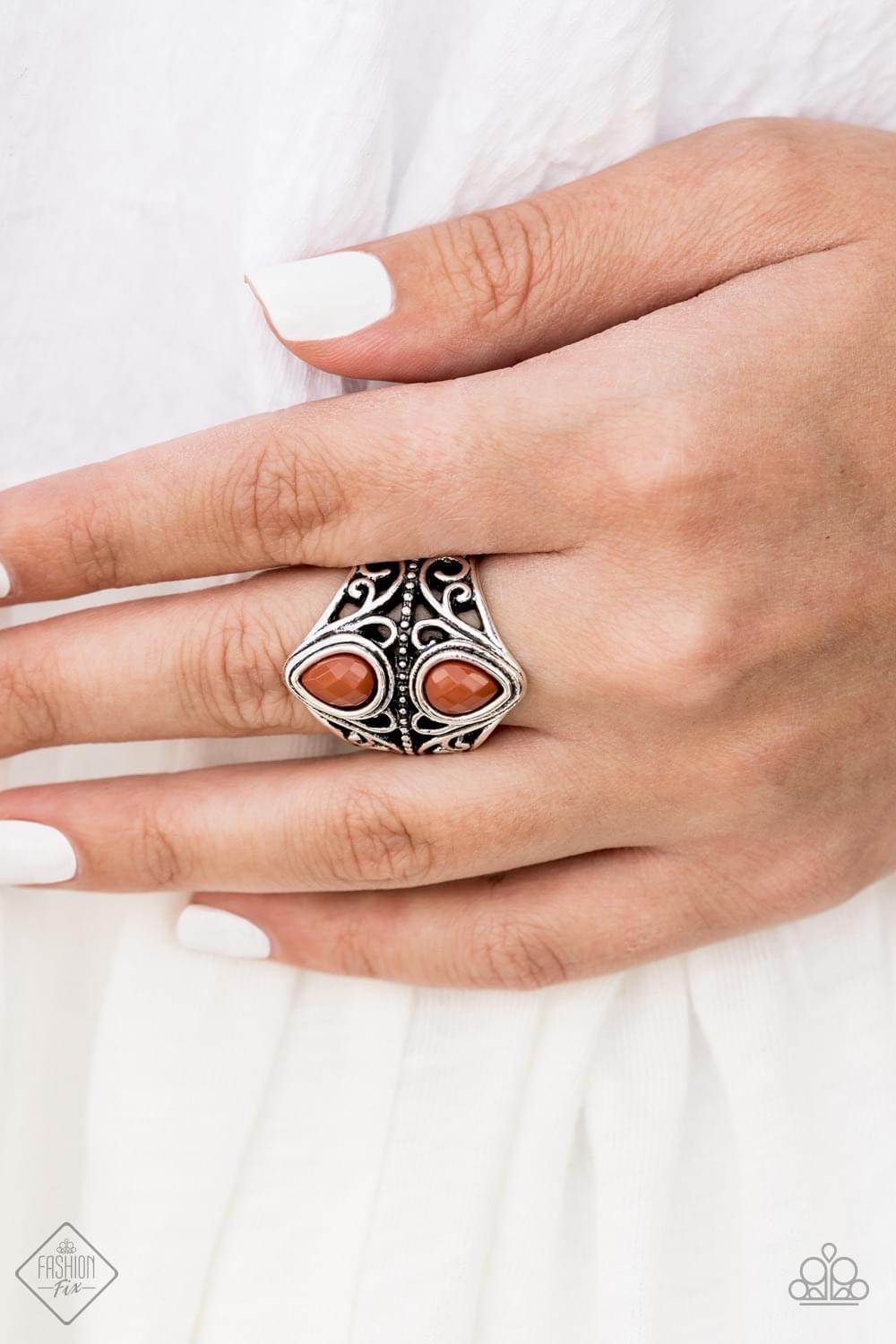 Paparazzi Accessories Sunset Sitings: FF August 2020 Trendsetters are sure to gravitate towards the accessories found in the Sunset Sightings collection. Featuring more drastic designs, bold colors, and funky combinations found outside the box, the pieces
