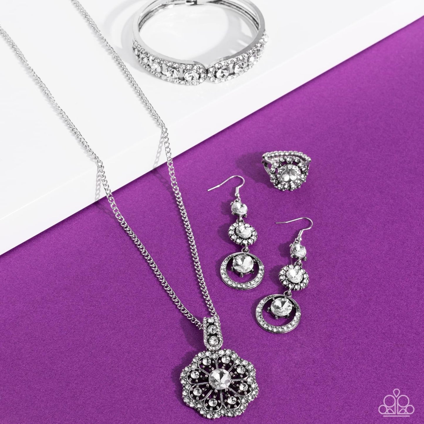 Paparazzi Accessories Fiercely 5th Avenue: January FF 2023 Timeless and classic yet sophisticated and versatile, the Fiercely 5th Avenue Collection features elegant designs and traditional metal finishes. Never one to shy away from a bit of sparkle, the F