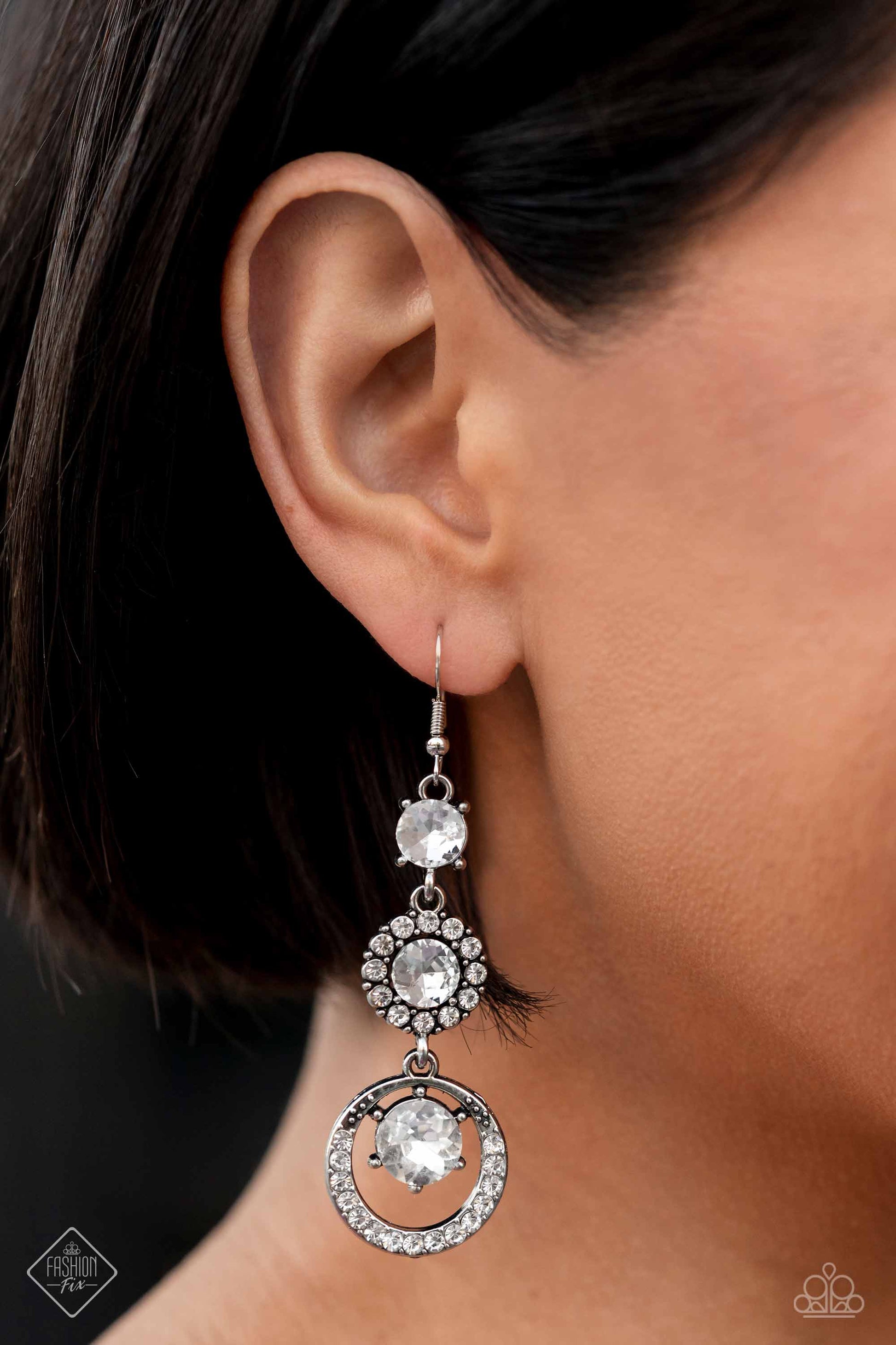 Paparazzi Accessories Fiercely 5th Avenue: January FF 2023 Timeless and classic yet sophisticated and versatile, the Fiercely 5th Avenue Collection features elegant designs and traditional metal finishes. Never one to shy away from a bit of sparkle, the F