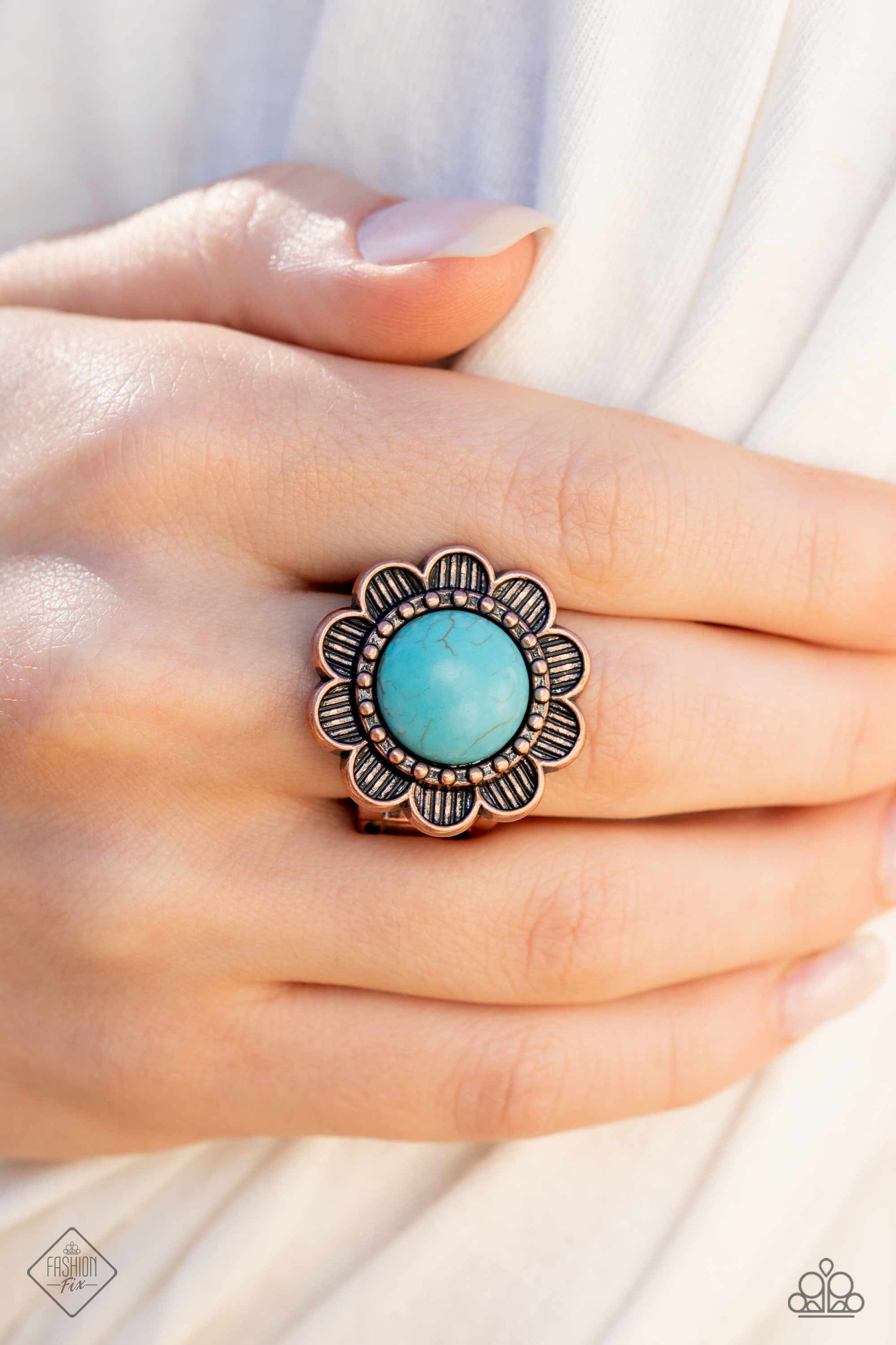 Paparazzi Accessories Simply Santa Fe: February 2023 Authentic designs and handcrafted pieces are staples of the Simply Santa Fe Collection. Featuring patterns and elements inspired by nature, these earthy designs tend to have a little more detail. Those