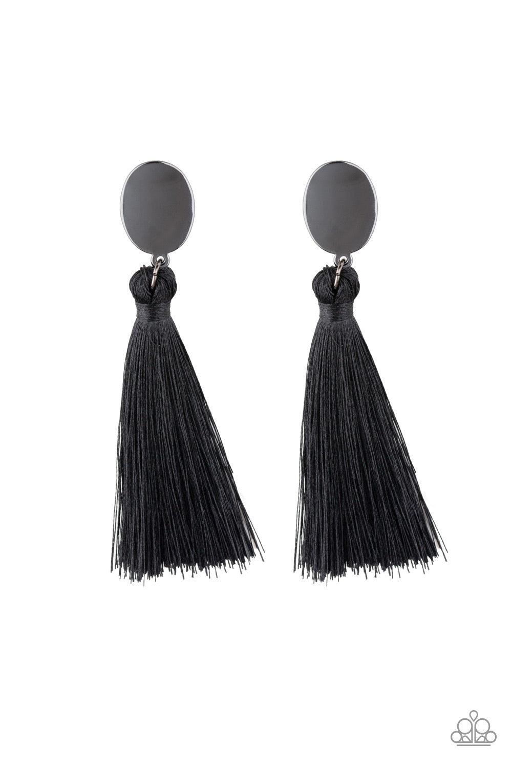 Paparazzi Accessories Va Va PLUME ~Black A plume of shiny black thread streams from the bottom of a glistening gunmetal frame, creating a dramatically tasseled look. Earring attaches to a standard post fitting.