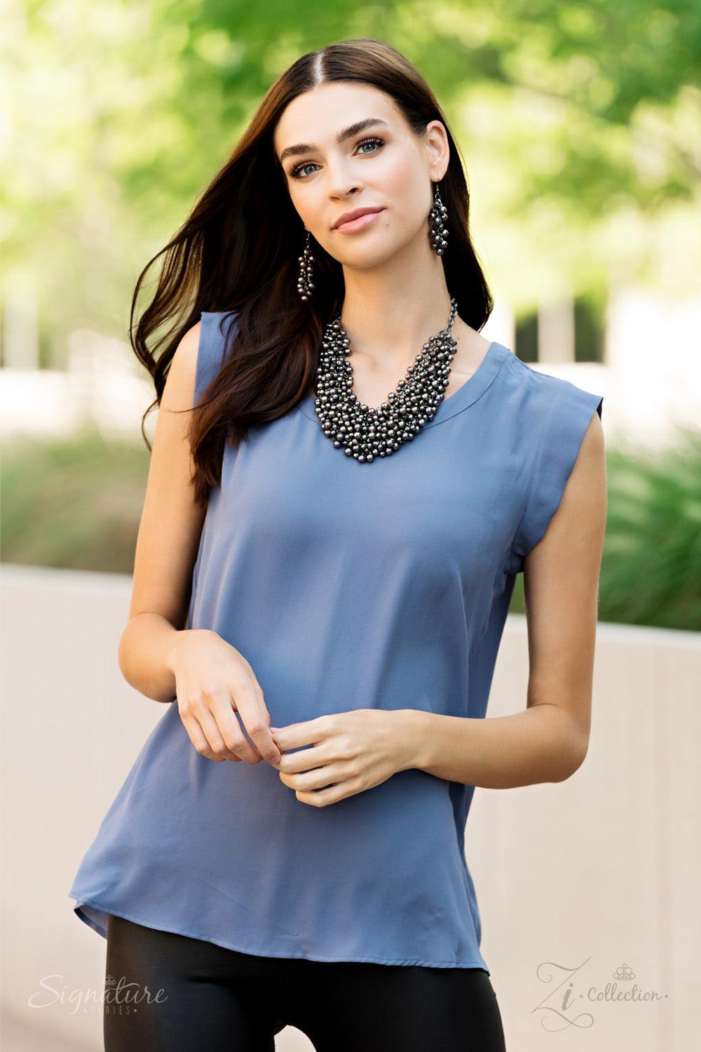Paparazzi Accessories The Kellyshea 💗ZiCollection $25💗 A seemingly infinite collection of gunmetal beads erupts from a bed of interconnected gunmetal links, creating an intoxicating fringe that falls below the collar. Sparkling hematite rhinestones are