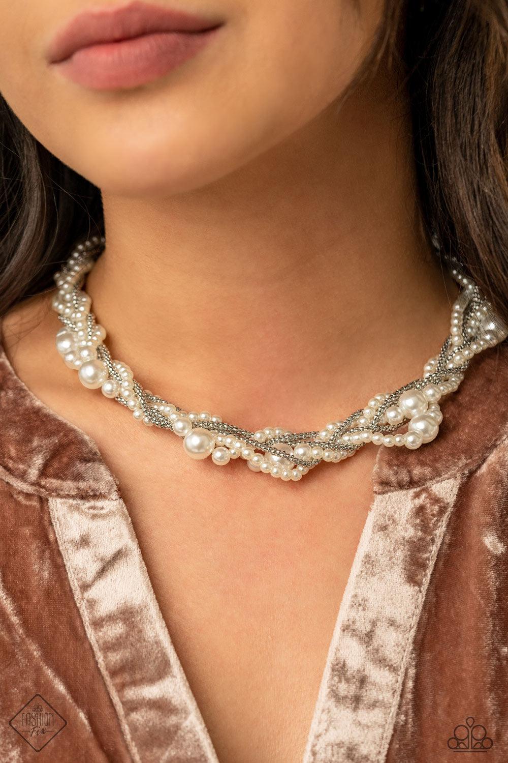 Paparazzi Accessories Fiercely 5th Avenue: March 2021 The styles featured in the Fiercely 5th Avenue Collection are exactly what you would expect with a name like that: Sleek, classy, metallic designs that you’d find on the streets of New York. The access