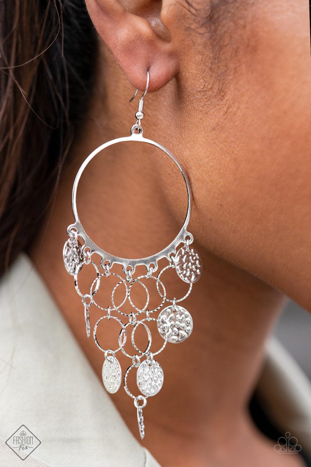 Paparazzi Accessories Magnificent Musings: February 2021 FF The Magnificent Mile in Chicago is where we pulled our inspiration for the Magnificent Musings collection. With a range of shopping venues, the Magnificent Mile is a hub for classic trends with u